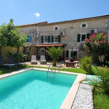 Villa Casa Stifanici Baderna Exterior foto